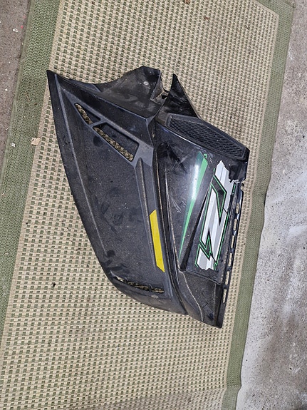 Arctic cat TZ1 sivuposki