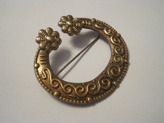Kalevala Koru,Sakkolan solki,vanha tuotanto.