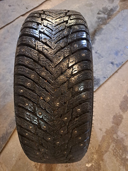 205/55R16 94T Hakkapeliitta 10 Nokian 1kpl