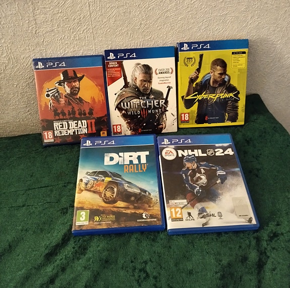 PS 4 pelejä