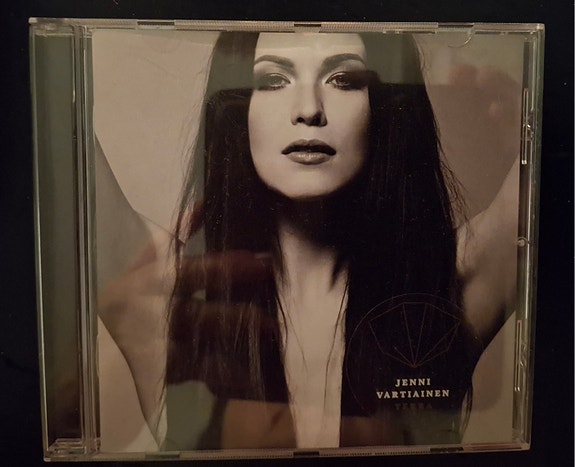 Jenni Vartiainen CD Terra , hyväkuntoinen