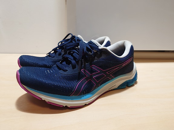 Asics pulse Juoksukengät koko 40 lähes uudet