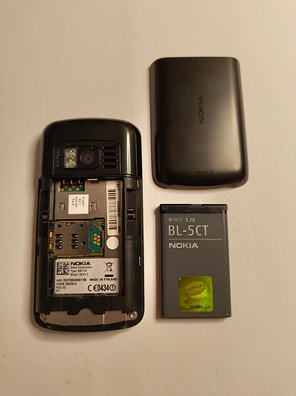 Nokia C6-01 Proto (Erittäin harvinainen)