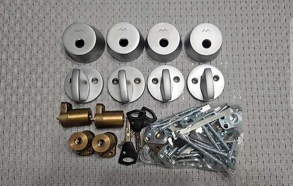Abloy Exec ulko-oven lukot 4kpl