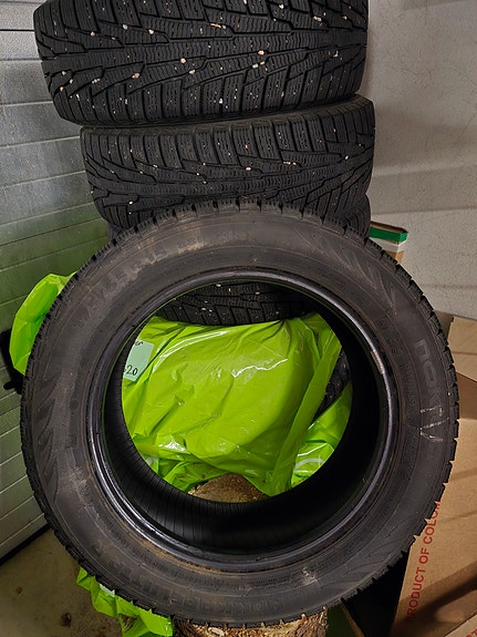 Nokia Hakkapeliitta kitkarenkaat R 175/65r15