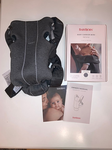 BabyBjörn baby carrier mini