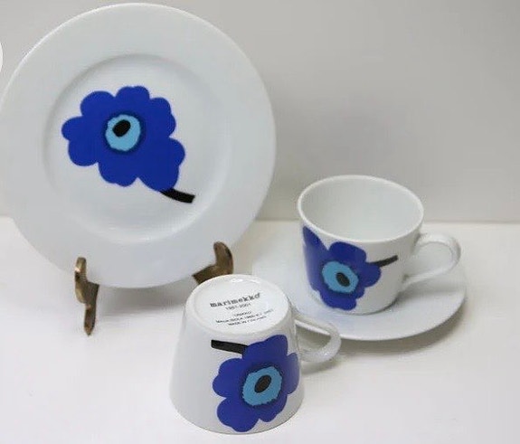 Marimekko Unikko kahvikupit aluslautasineen 4 kpl