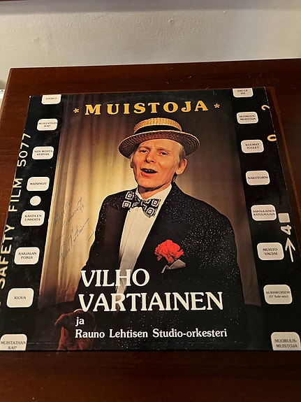 Vilho Vartiainen – Muistoja LP