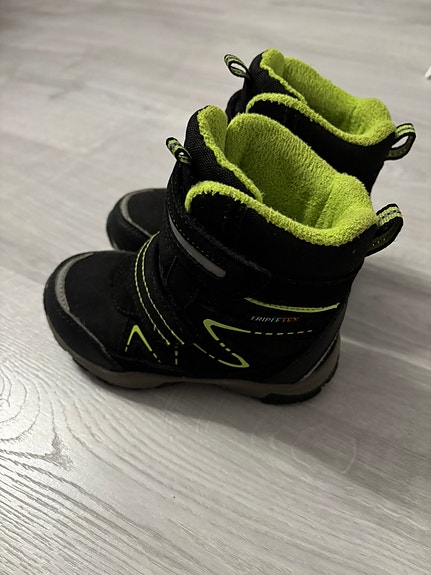 Välikausikengät 25