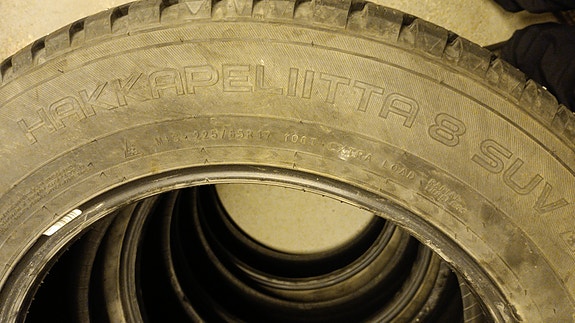 Nokian Hakkapeliitta 8 SUV  225/65  R 17 106T XL