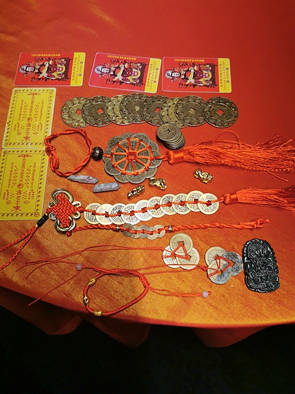 Feng Shui kolikoita yms