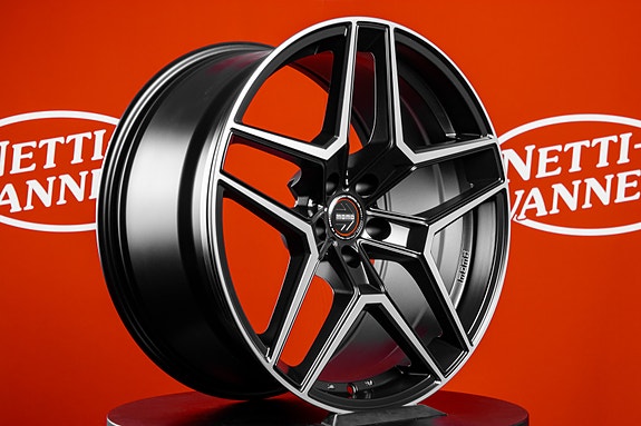 MOMO RF-06 BLACK POLISHED SARJA 8.5/10x20.0" 5x112 ET30/20 Ø66.6 MB GLC COUPE