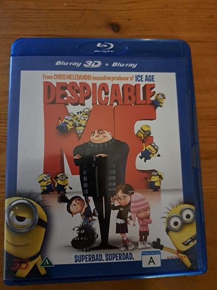 DESPICABLE ME Blu-ray 3D+Blu-ray uudenveroinen 10€+6posti/nouto