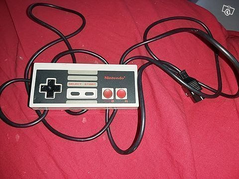 Nes 8-bit kunnostettuja ohjaimia