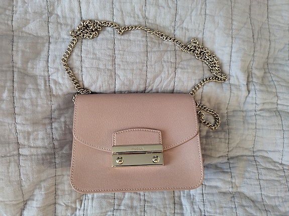 Furla laukku