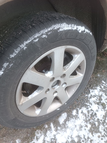Mazda6 kesärenkaat aluilla