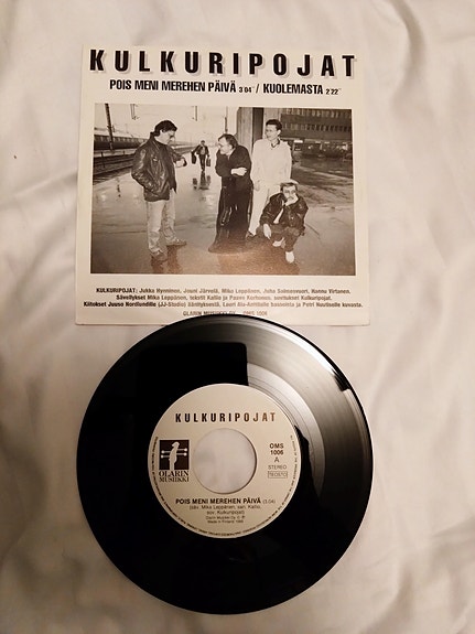 Kulkuripojat 7" Pois meni merehen päivä/Kuolemasta