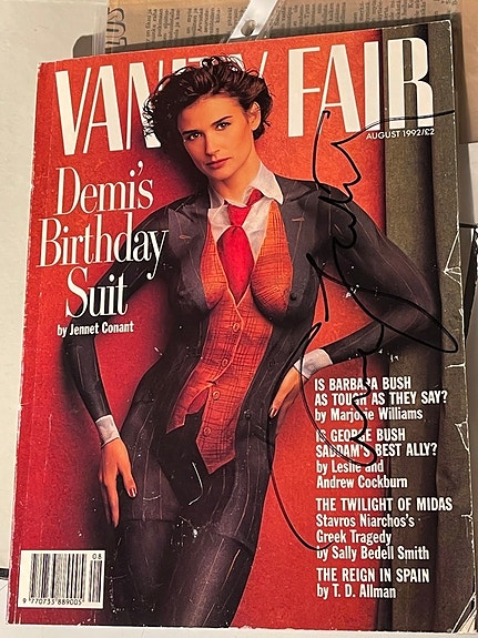 Vanity Fair (Demi Moore kansi) Annie Leibovitzin nimmarilla