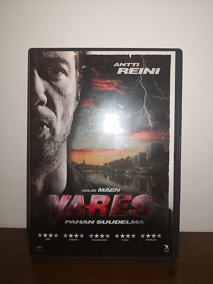 Vares – Pahan suudelma (DVD)