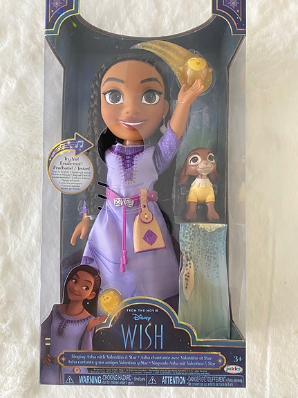 Laulava Disney prinsessa Asha nukke
