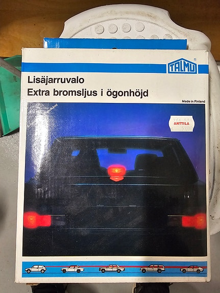 Retro lisäjarruvalo