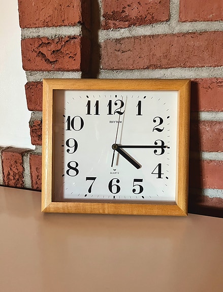 Quartz Rhythm seinäkello