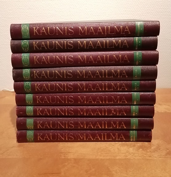 Kaunis maailma kirjasarja 1-9