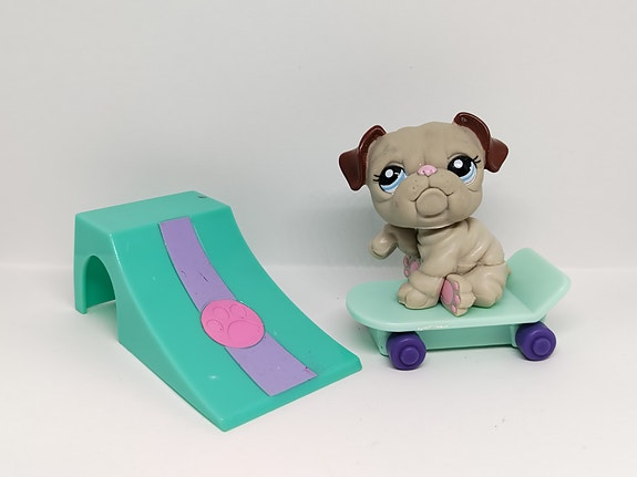 LPS bulldog #2283