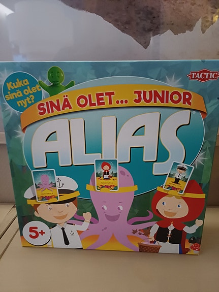 Alias junior peli