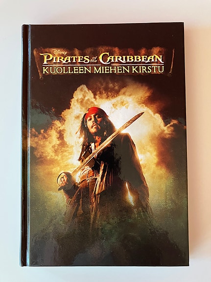 Pirates of the Caribbean - Kuolleen miehen kirstu kirja