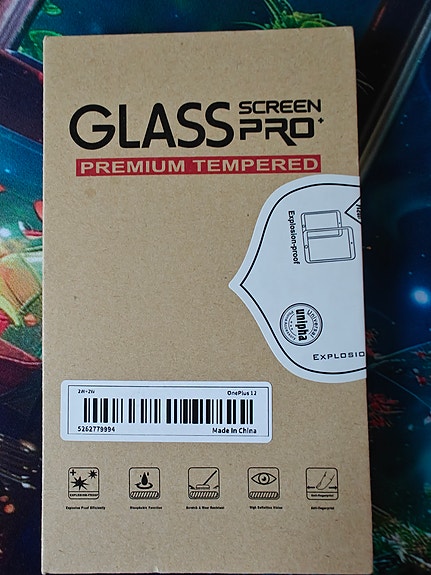 OnePlus 12 näytön suojakalvo