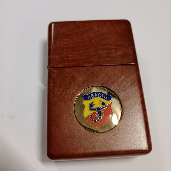 Abarth Zippo sytytin