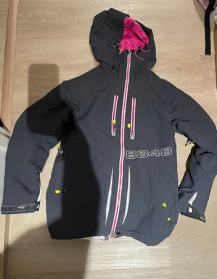 Product image 1 of 4