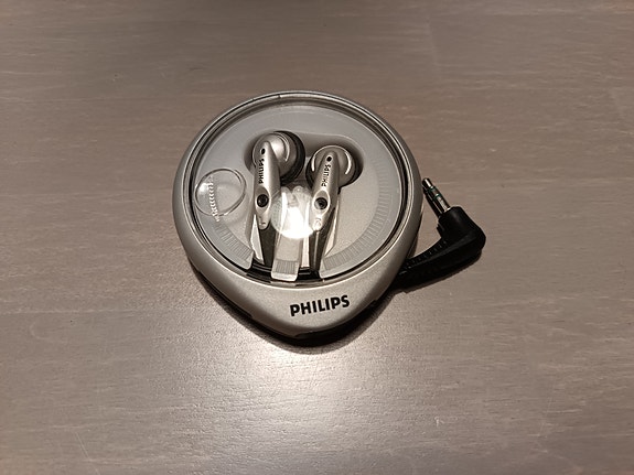 Philips kuulokkeet kotelolla