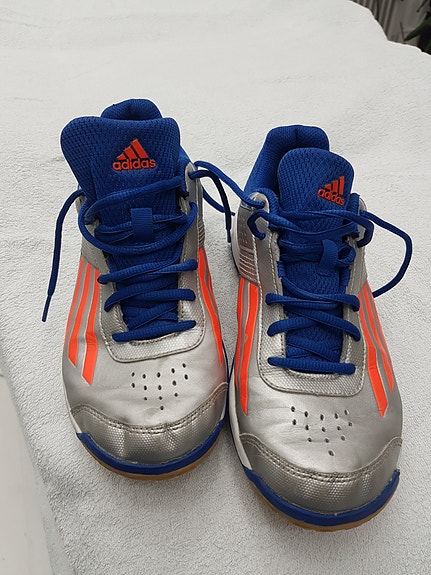 Lasten Adidas -salikengät, koko 38