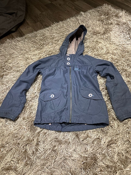 Jack wolfskin tuulenpitävä takki, koko 128