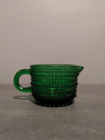 Iittala Kastehelmi – vihreä kermakko