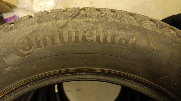 Continental icecontact 2  205/60 R16
