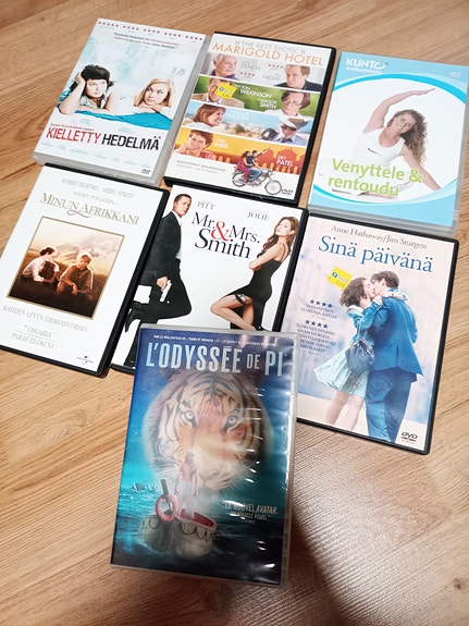 Elokuva DVD-levyt kokoelma 7 kappaletta