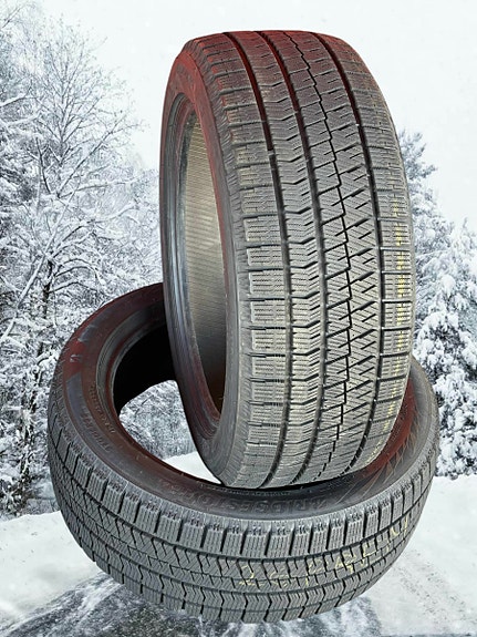 Lamellirenkaat Bridgestone BLIZZAK Ice DOT 2023 205/50 R17 93 H H 93