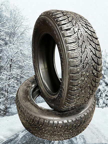 Nastarenkaat Nokian Hakkapeliitta 9 SUV DOT 17/2021 235/60 R18 107 T XL T 107