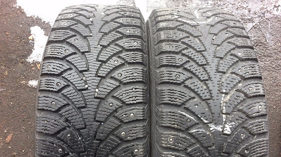 Nastarenkaat Nokian Hakkapeliitta 4 195/65 R15 95 T XL T 95