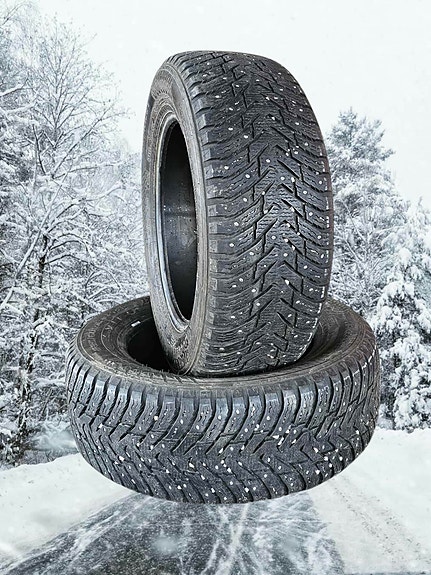 Nastarenkaat Nokian Hakkapeliitta 8 DOT 16/2019 235/60 R18 107 T XL T 107