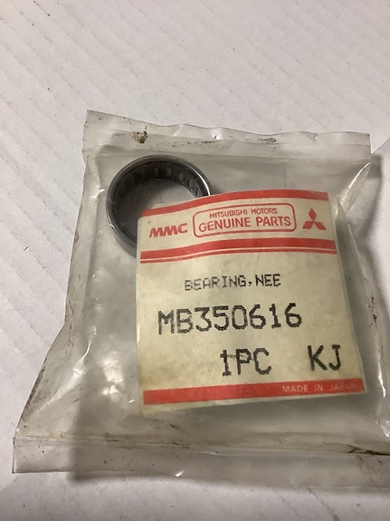 MB350616 hammastankon laakeriMitsubishi Lancer,Colt
