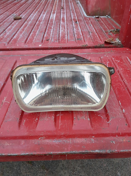 Etulyhty Renault 12 ?