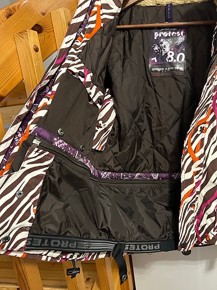 Product image 4 of 8