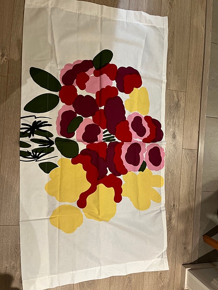 Marimekko verhokappa