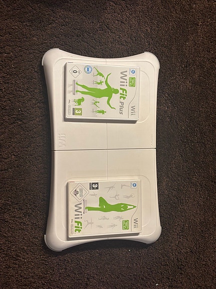 Nintendo Wii Wii Fit Plus Pelipaketti