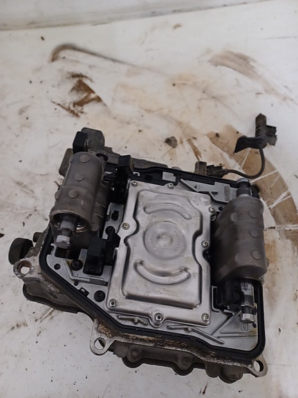 Skoda Octavia 2010-13 1.6 TDI Vaihdelaatikkon ohjausyksikkö 0AM325025D