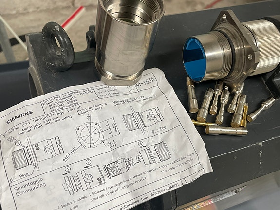 Product image 8 of 10